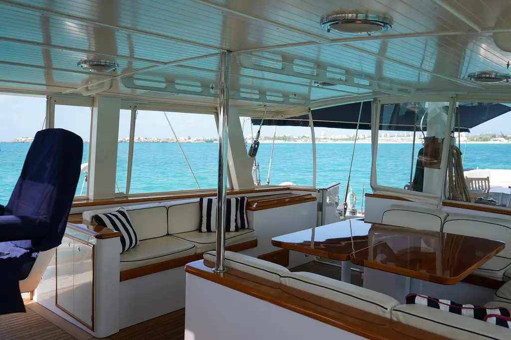 KNICKERBOCKER 1992 Palmer Johnson Cruising Ketch Yacht For Sale in Newport RI