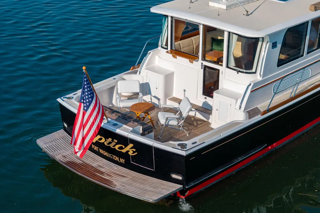 UPTICK 2008 Grand Banks 45 Eastbay SX Yacht For Sale in Port Washington NY UPTICK 2008 Grand Banks 45 Eastbay SX Yacht For Sale in Port Washington NY