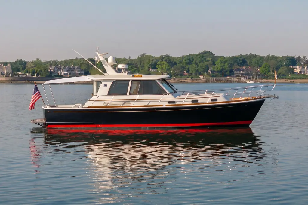 UPTICK 2008 Grand Banks 45 Eastbay SX Yacht For Sale in Port Washington NY UPTICK 2008 Grand Banks 45 Eastbay SX Yacht For Sale in Port Washington NY