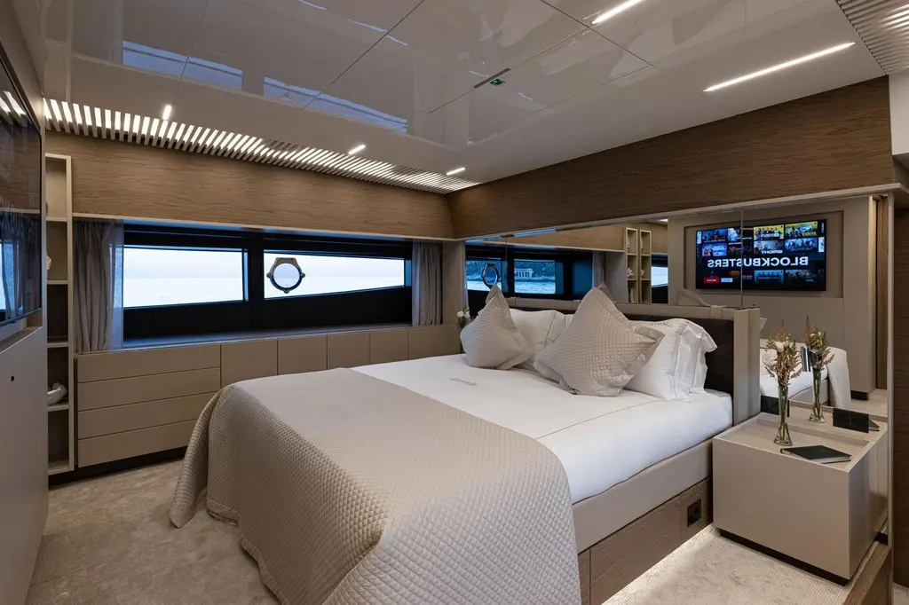 ALEGRIA II 2020 Ferretti Yachts Ferretti Yachts 920 Yacht For Sale in Villeneuve-Loubet ALEGRIA II 2020 Ferretti Yachts Ferretti Yachts 920 Yacht For Sale in Villeneuve-Loubet
