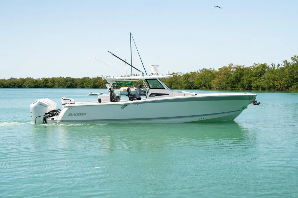 2024 Blackfin 400 CC Yacht For Sale in West Palm Beach FL 2024 Blackfin 400 CC Yacht For Sale in West Palm Beach FL