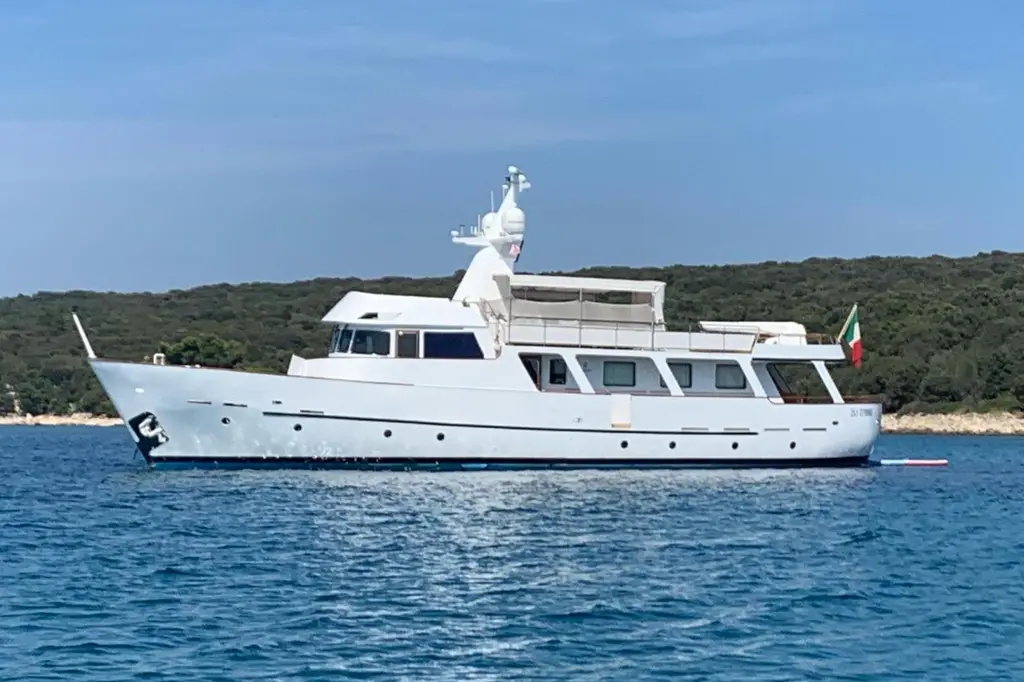 1964 Camper & Nicholsons Secni Navetta Yacht For Sale in Ancona IT-AN 1964 Camper & Nicholsons Secni Navetta Yacht For Sale in Ancona IT-AN