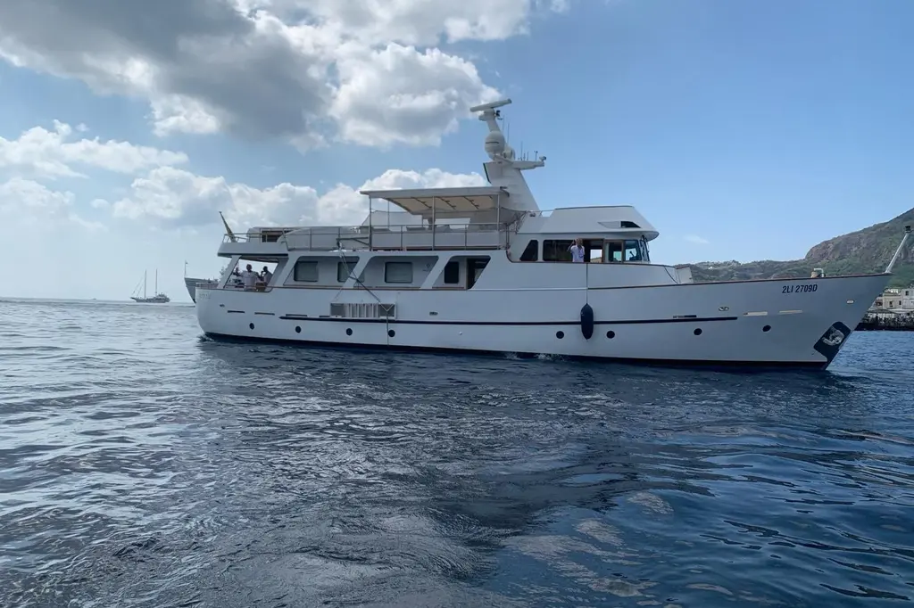 1964 Camper & Nicholsons Secni Navetta Yacht For Sale in Ancona IT-AN 1964 Camper & Nicholsons Secni Navetta Yacht For Sale in Ancona IT-AN