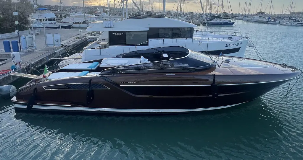 2024 Riva 48' Dolceriva Yacht For Sale in - 2024 Riva 48' Dolceriva Yacht For Sale in -