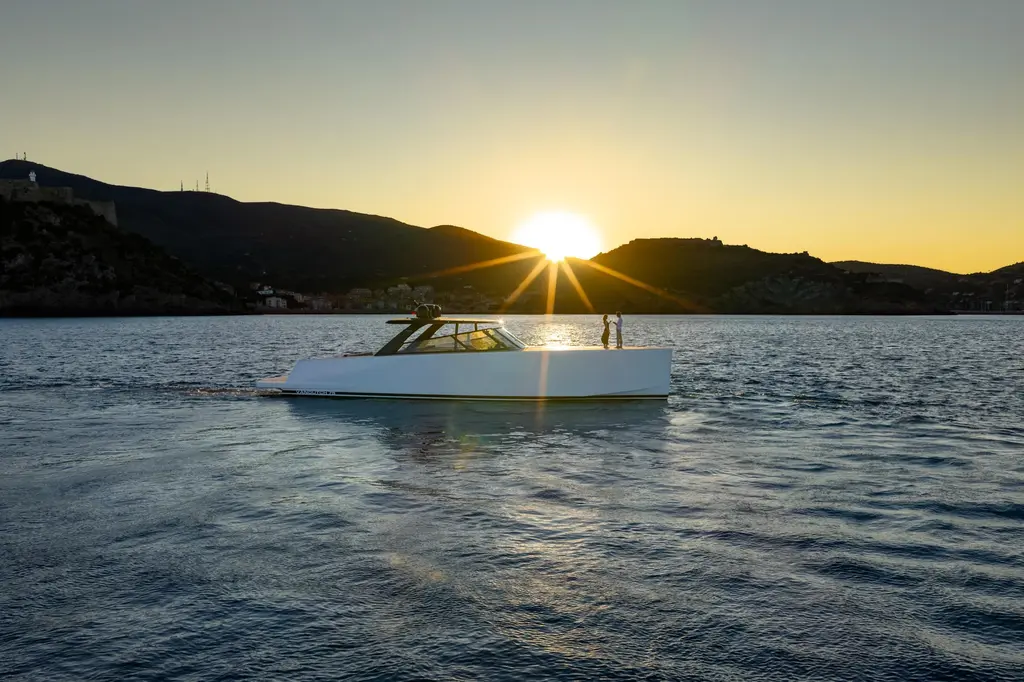 2025 VanDutch 75 Yacht For Sale in sassenheim 2025 VanDutch 75 Yacht For Sale in sassenheim