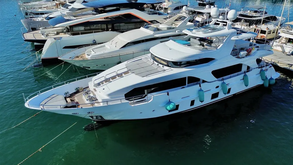 2013 Benetti Delfino 93' Yacht For Sale in Mare Adriatico 2013 Benetti Delfino 93' Yacht For Sale in Mare Adriatico