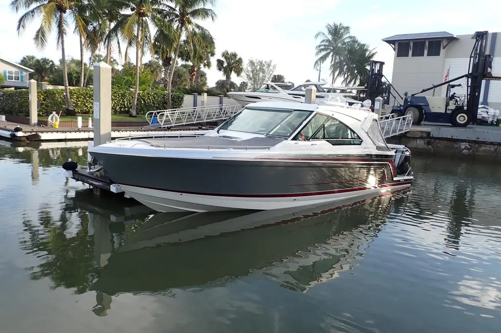 2024 Formula 400 Super Sport Crossover Yacht For Sale in Fort Myers FL 2024 Formula 400 Super Sport Crossover Yacht For Sale in Fort Myers FL