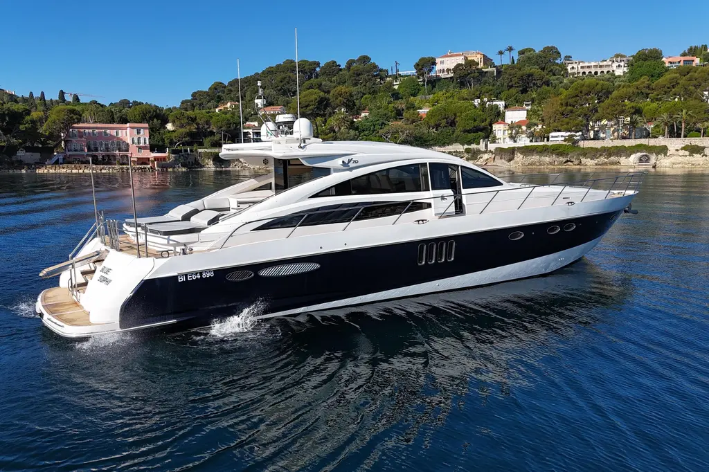 BLUE SOPHIE 2006 Princess V70 Yacht For Sale in Saint-Jean-Cap-Ferrat BLUE SOPHIE 2006 Princess V70 Yacht For Sale in Saint-Jean-Cap-Ferrat