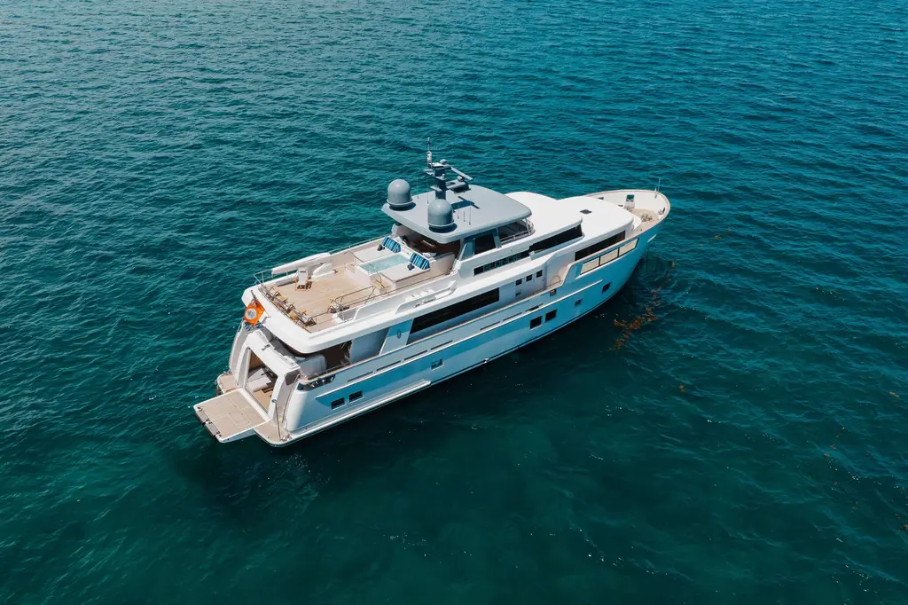 BLONDIE 2020 Van der Valk VW122 Yacht For Sale in Miami FL BLONDIE 2020 Van der Valk VW122 Yacht For Sale in Miami FL