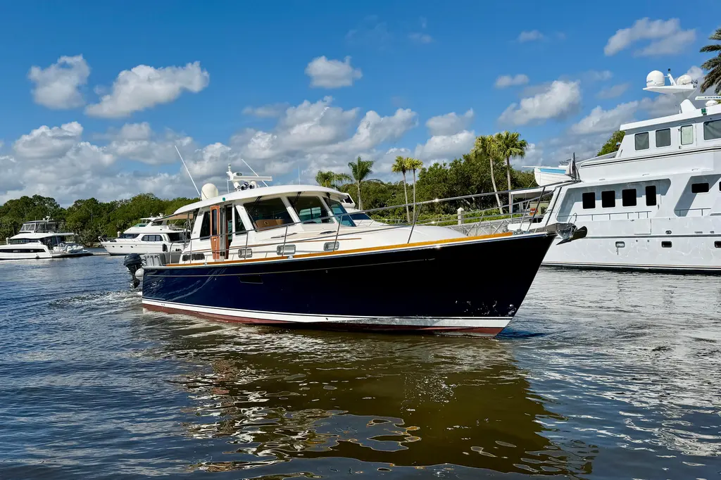 MIMI 2016 Sabre 48 Salon Express Yacht For Sale in Southport NC