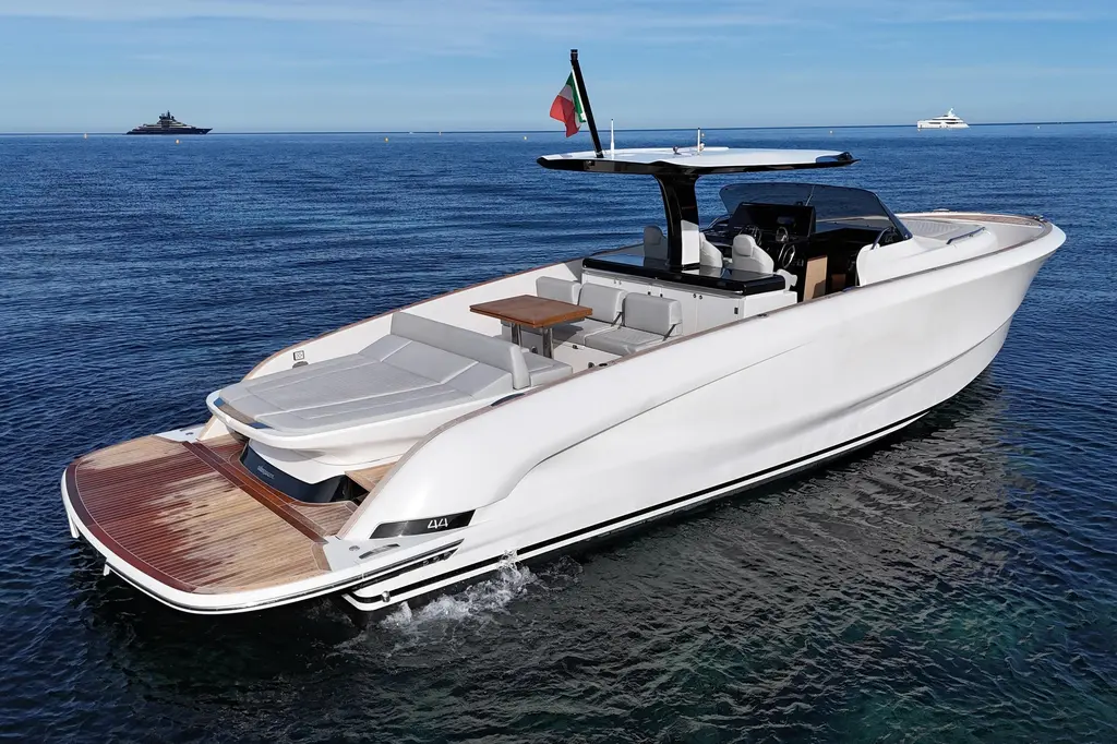 Monfor 2024 Solaris 44 Yacht For Sale in Beaulieu-sur-Mer 