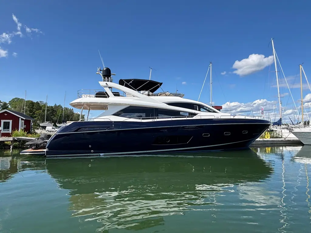 2012 Sunseeker Manhattan 73 Yacht For Sale in Åkersberga