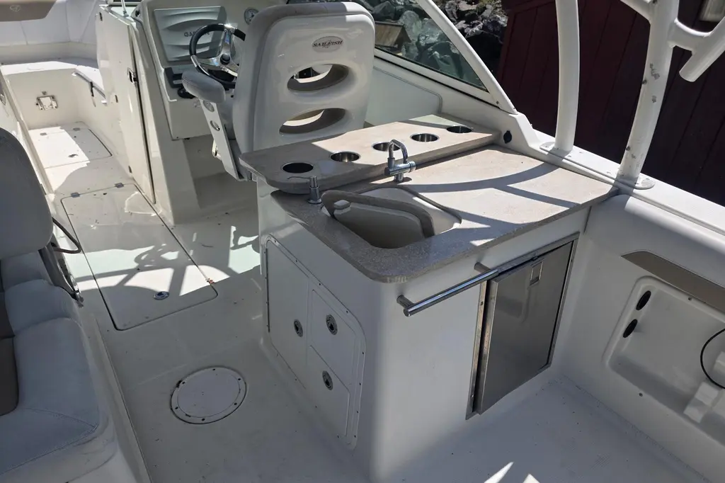 2016 Sailfish 275 DC Yacht For Sale in Warwick RI 2016 Sailfish 275 DC Yacht For Sale in Warwick RI