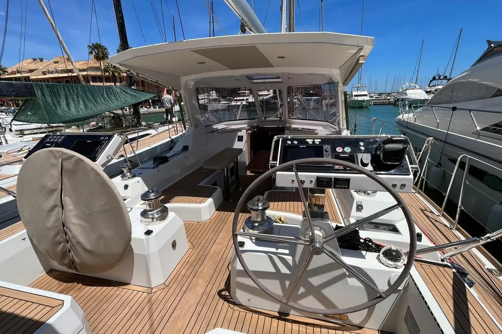 Allures 519 2022 51.9 Yacht For Sale in San Roque ES-CA Allures 519 2022 51.9 Yacht For Sale in San Roque ES-CA