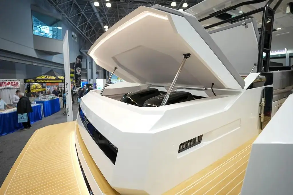 2025 De Antonio D36 Yacht For Sale in Portsmouth RI