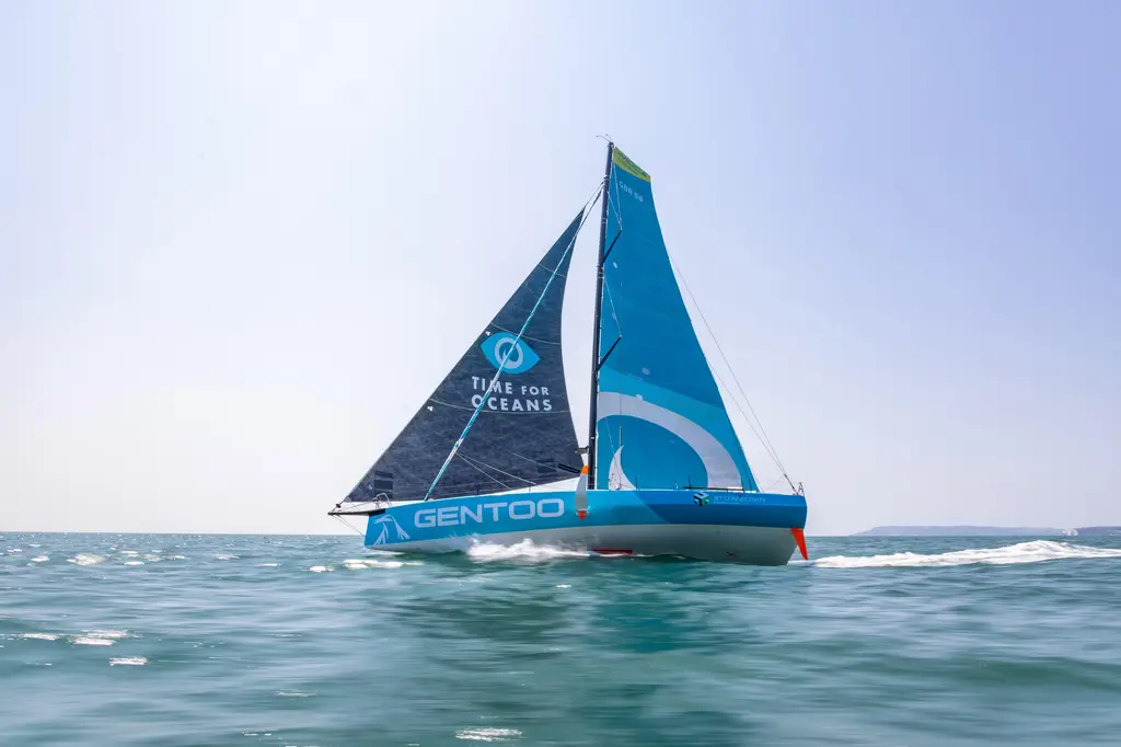 Gentoo 2007 Custom IMOCA 60 Yacht For Sale in Gosport E19 Gentoo 2007 Custom IMOCA 60 Yacht For Sale in Gosport E19