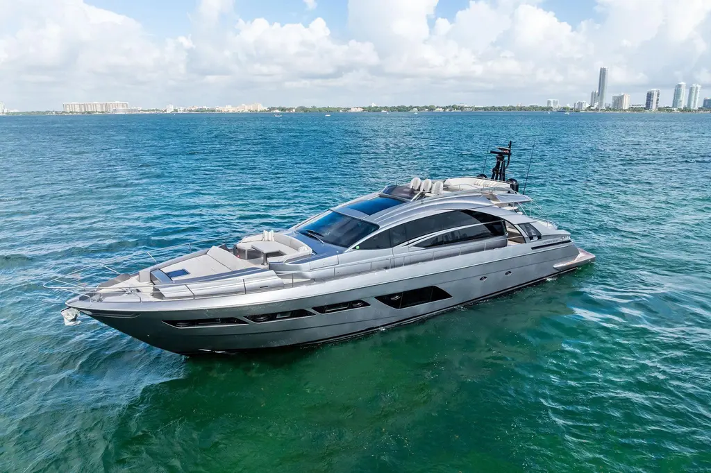 CRASH 2021 Pershing 8X Yacht For Sale in Miami Beach FL CRASH 2021 Pershing 8X Yacht For Sale in Miami Beach FL