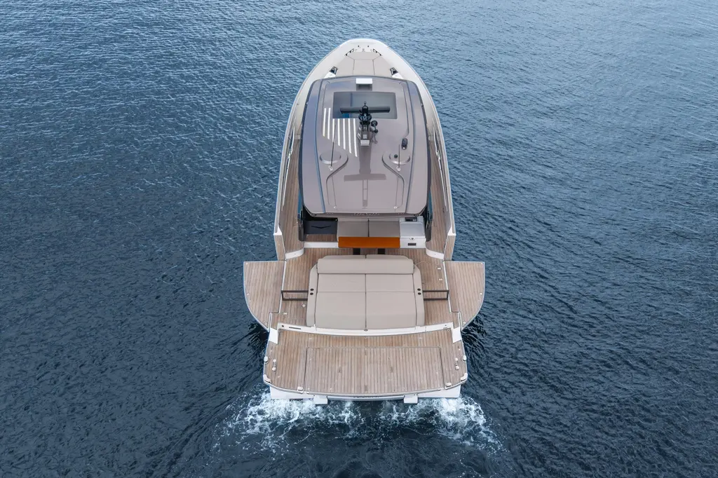2025 Azimut Seadeck 6 Yacht For Sale in Fort Lauderdale FL 2025 Azimut Seadeck 6 Yacht For Sale in Fort Lauderdale FL