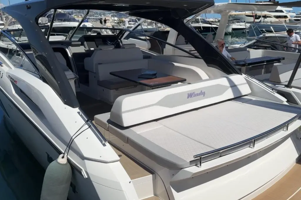 2024 Windy 40 Camira RS Yacht For Sale in Port Grimaud 83 2024 Windy 40 Camira RS Yacht For Sale in Port Grimaud 83
