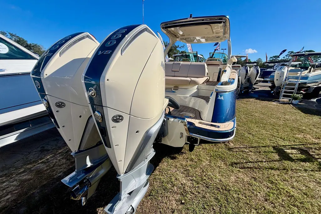 2026 Chris-Craft Launch 31 GT Yacht For Sale in St Petersburg FL 2026 Chris-Craft Launch 31 GT Yacht For Sale in St Petersburg FL