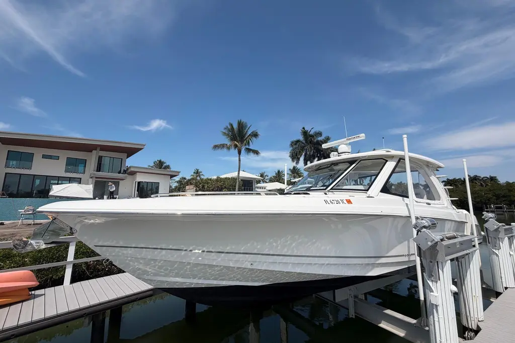 2022 Boston Whaler 380 Realm Yacht For Sale in Wilmington NC 2022 Boston Whaler 380 Realm Yacht For Sale in Wilmington NC
