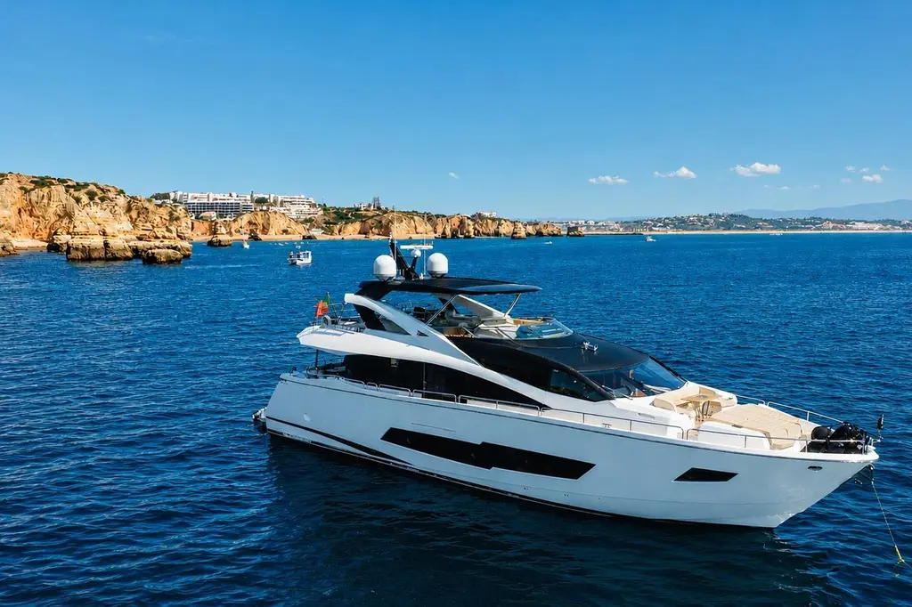 2015 Sunseeker 86 Yacht Yacht For Sale in Cartagena ES-MU 2015 Sunseeker 86 Yacht Yacht For Sale in Cartagena ES-MU