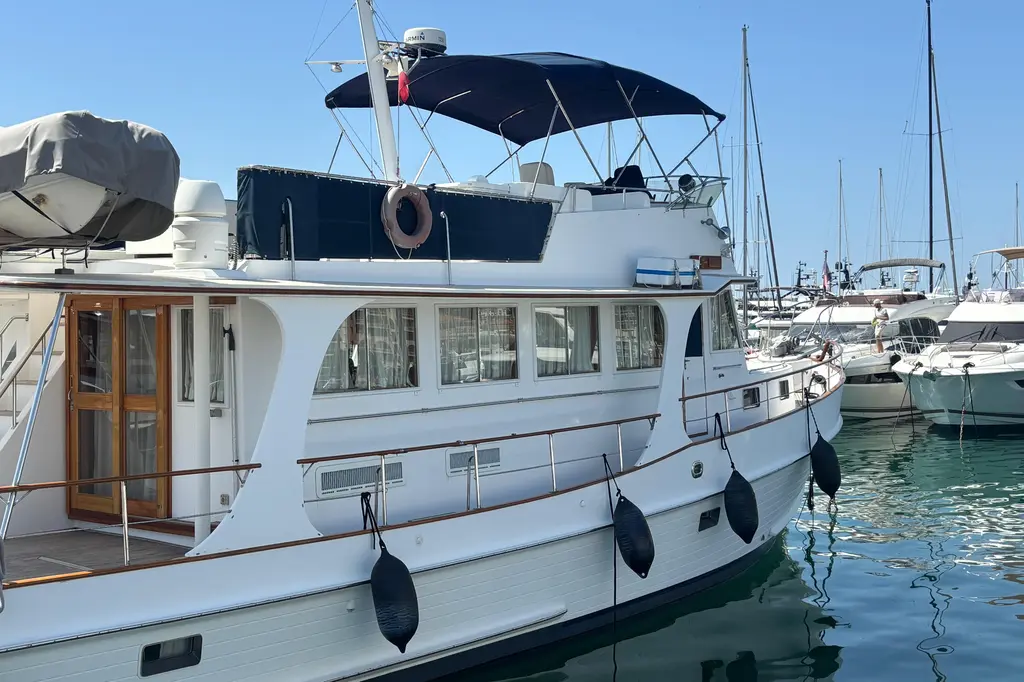 HERA 2002 Grand Banks 52 Europa Yacht For Sale in Cannes HERA 2002 Grand Banks 52 Europa Yacht For Sale in Cannes