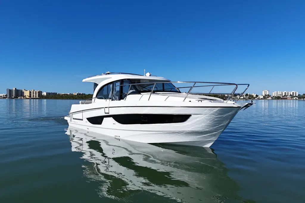 2026 Beneteau Antares 11 Yacht For Sale in Sarasota FL 2026 Beneteau Antares 11 Yacht For Sale in Sarasota FL