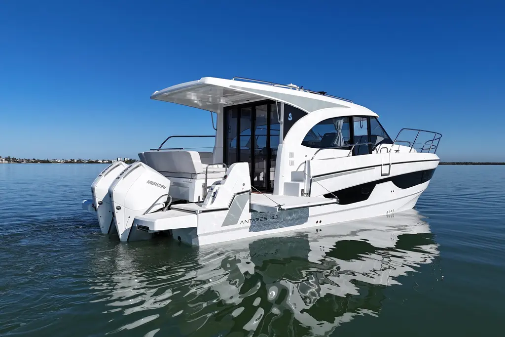 2026 Beneteau Antares 11 Yacht For Sale in Sarasota FL 2026 Beneteau Antares 11 Yacht For Sale in Sarasota FL