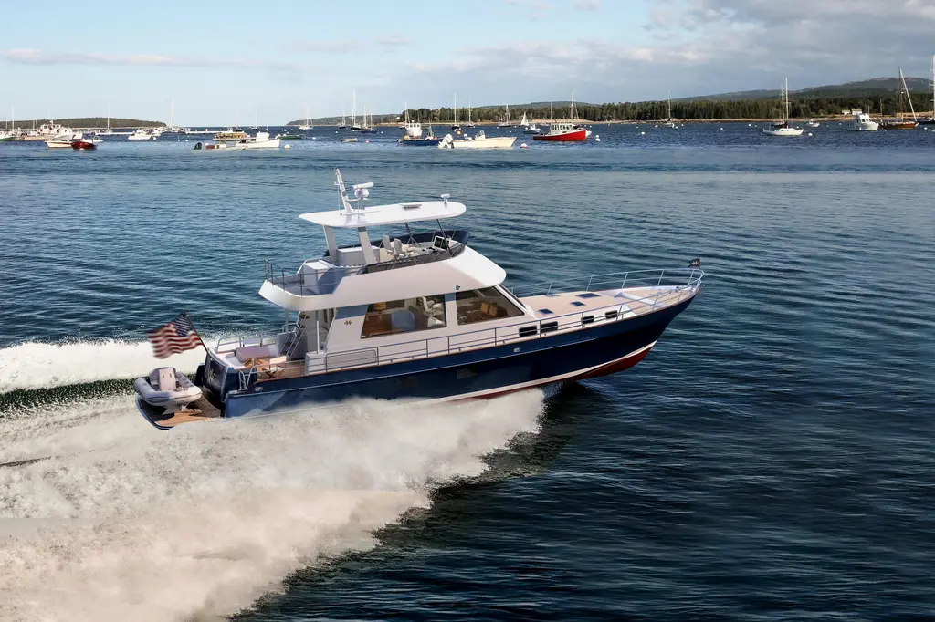 2027 hunt yachts 56 flybridge portland maine for sale