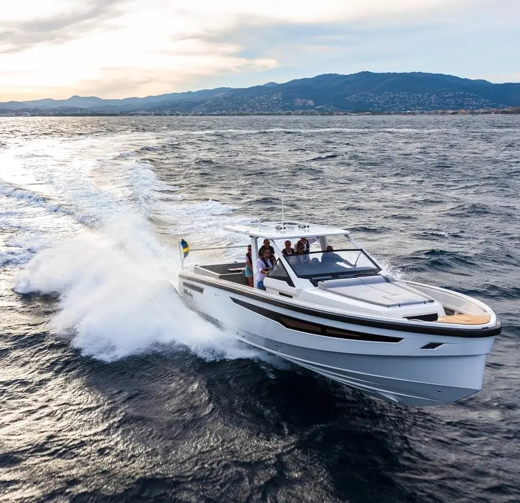2021 Windy SR44 SX Yacht For Sale in Mandelieu-la-Napoule 2021 Windy SR44 SX Yacht For Sale in Mandelieu-la-Napoule