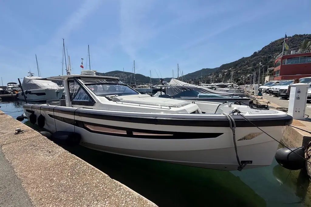 2021 Windy SR44 SX Yacht For Sale in Mandelieu-la-Napoule 2021 Windy SR44 SX Yacht For Sale in Mandelieu-la-Napoule