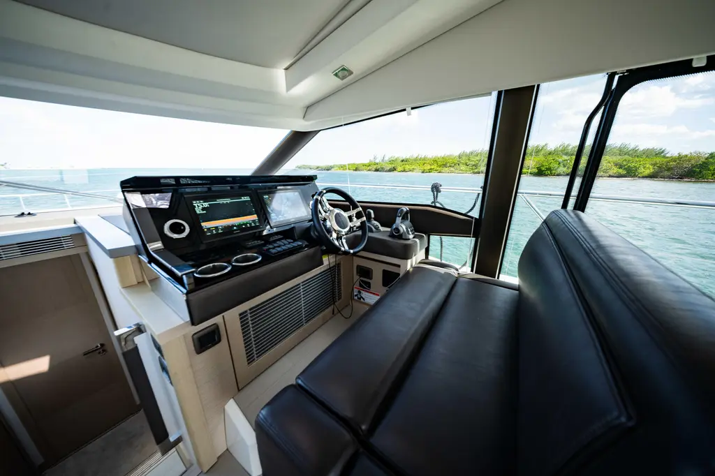 2023 Prestige 520S Yacht For Sale in Miami Beach FL 2023 Prestige 520S Yacht For Sale in Miami Beach FL