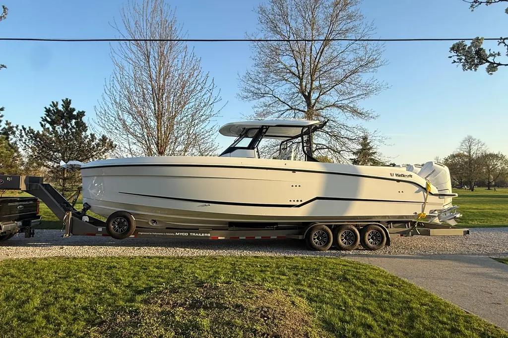 2026 Wellcraft 38 T-Top Yacht For Sale in Ira Twp MI 2026 Wellcraft 38 T-Top Yacht For Sale in Ira Twp MI