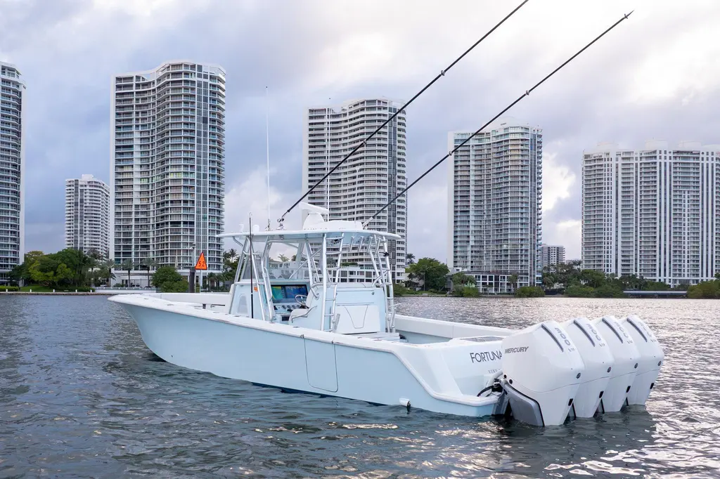2023 SeaVee 390Z Yacht For Sale in Fort Lauderdale FL 2023 SeaVee 390Z Yacht For Sale in Fort Lauderdale FL
