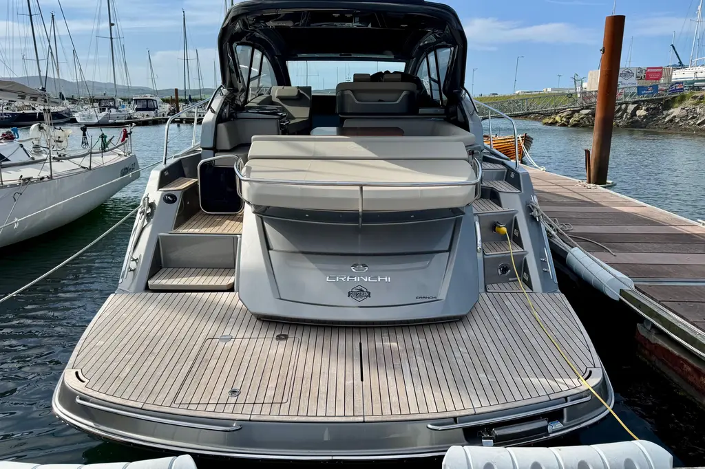 2025 Cranchi M 44 HT Yacht For Sale in Londonderry N051 2025 Cranchi M 44 HT Yacht For Sale in Londonderry N051