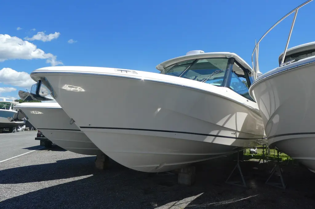 2026 Boston Whaler 330 Vantage Yacht For Sale in Grasonville MD 2026 Boston Whaler 330 Vantage Yacht For Sale in Grasonville MD