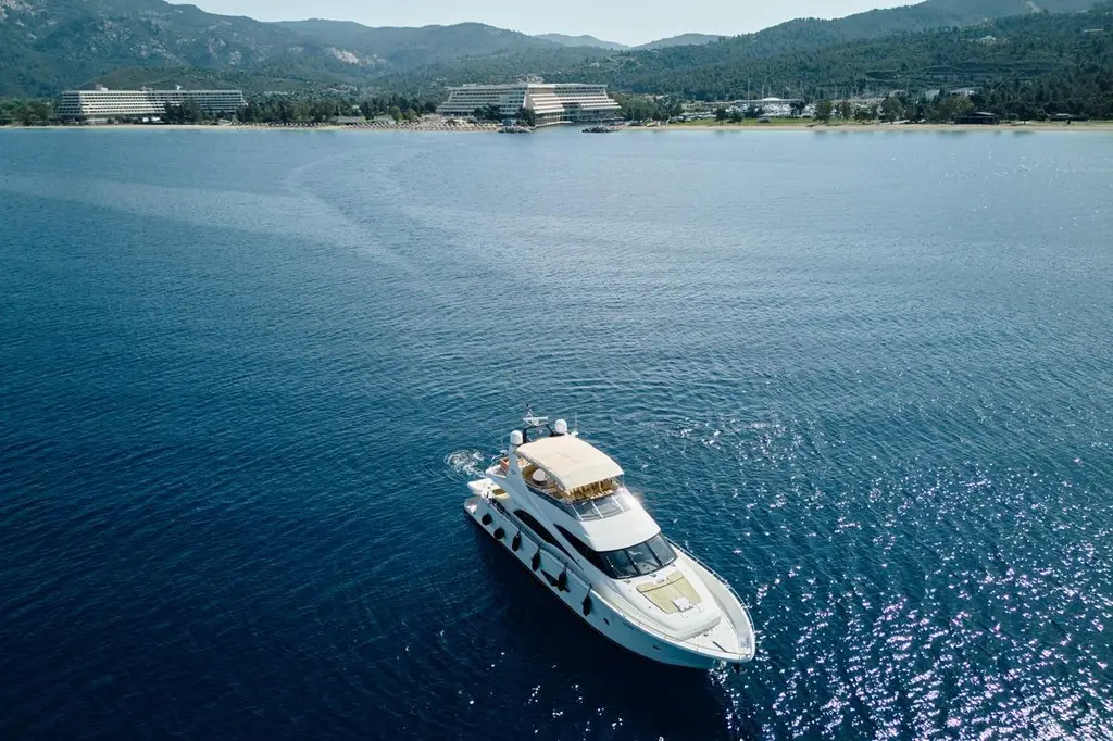 2010 Marquis 720 Yacht For Sale in Thessaloniki 2010 Marquis 720 Yacht For Sale in Thessaloniki