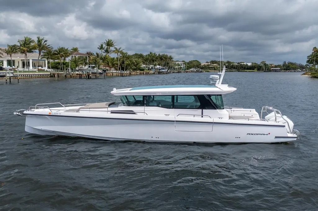2024 axopar 45 xc cross cabin detroit michigan for sale