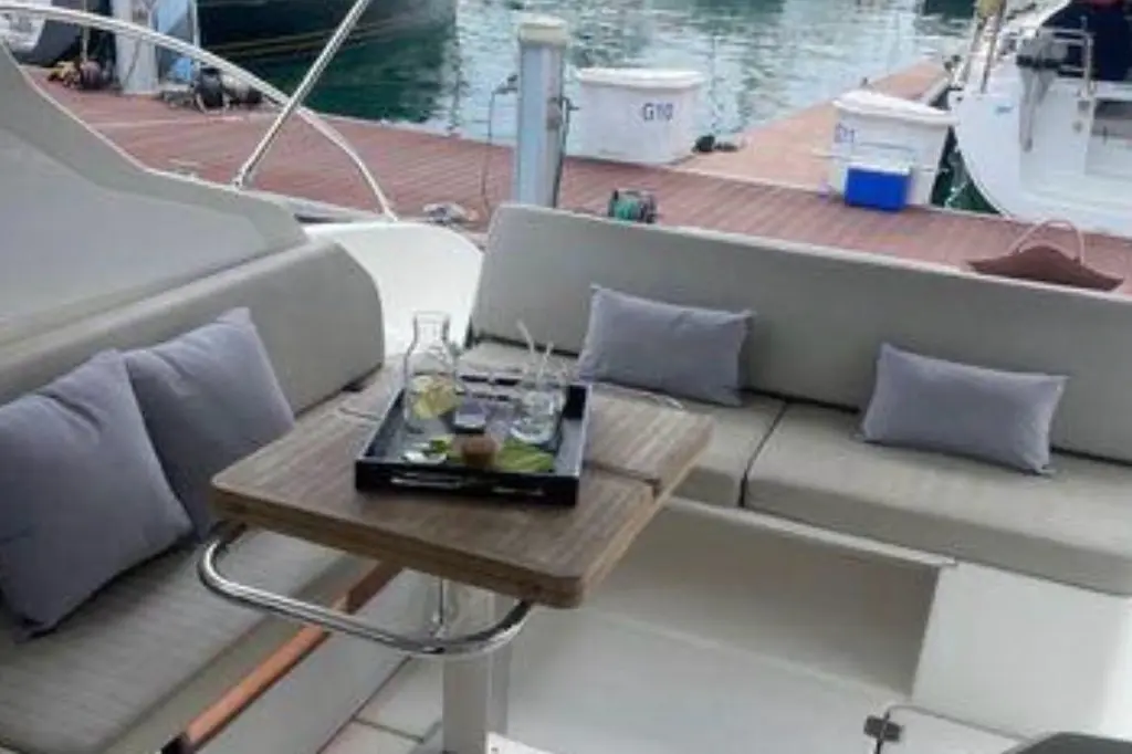 2018 Azimut Atlantis 43 Yacht For Sale in Barletta IT-BT 2018 Azimut Atlantis 43 Yacht For Sale in Barletta IT-BT