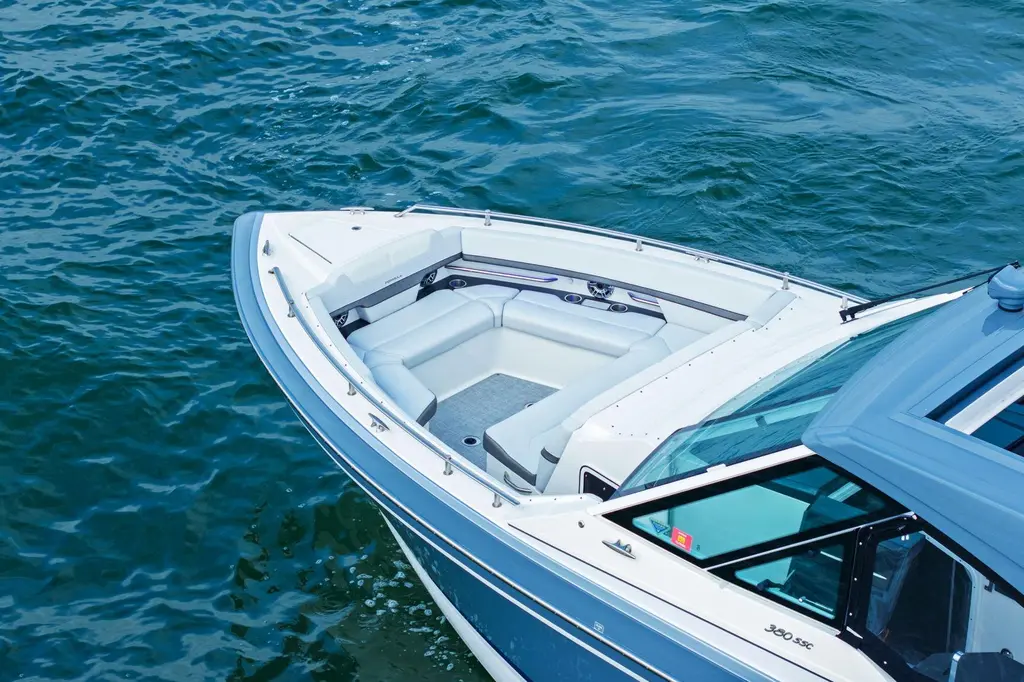 2023 Formula 380 Super Sport Crossover OB Yacht For Sale in Miami FL 2023 Formula 380 Super Sport Crossover OB Yacht For Sale in Miami FL