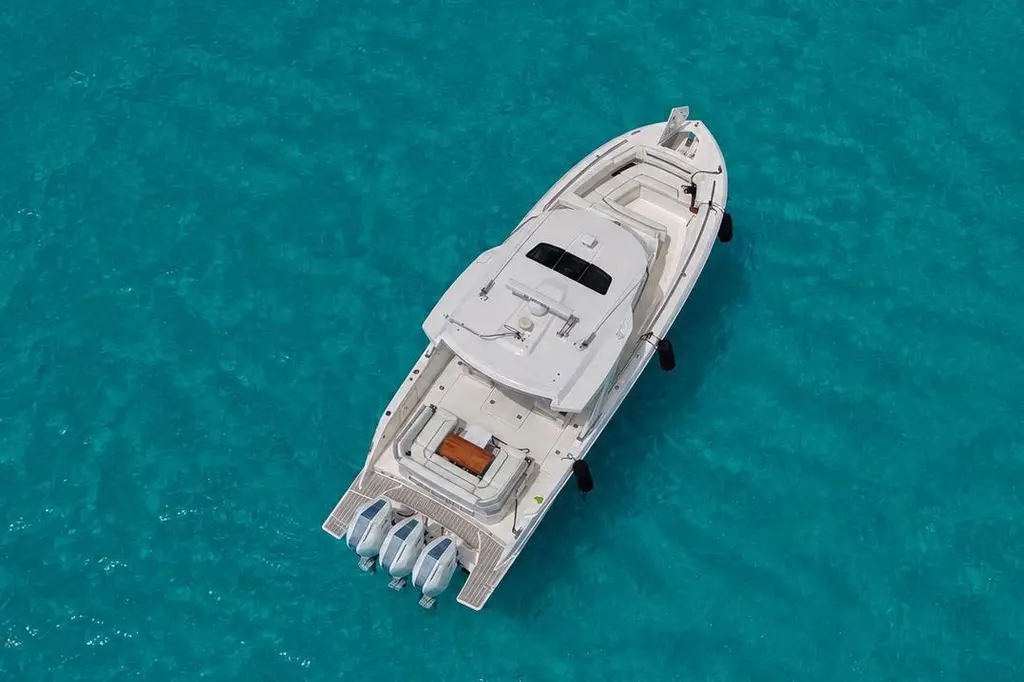 2025 Tiara Yachts 38 LS Yacht For Sale in Miami FL 2025 Tiara Yachts 38 LS Yacht For Sale in Miami FL