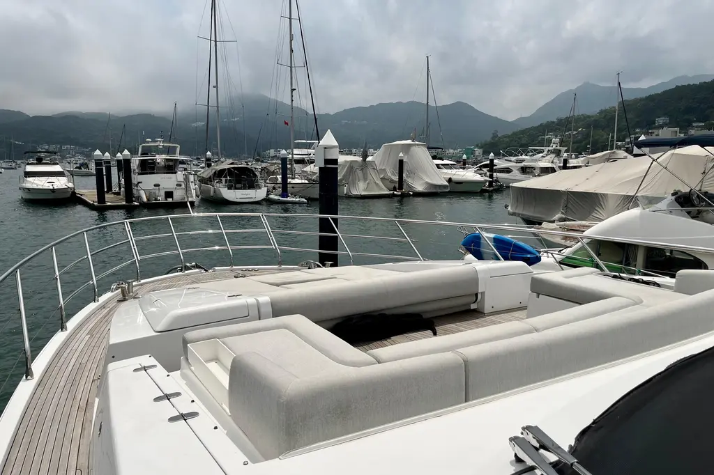 2019 Azimut Grande 25M Yacht For Sale in Hong Kong 2019 Azimut Grande 25M Yacht For Sale in Hong Kong