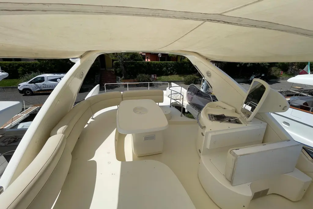 2009 Azimut 62E Yacht For Sale in La Spezia IT-SP 2009 Azimut 62E Yacht For Sale in La Spezia IT-SP