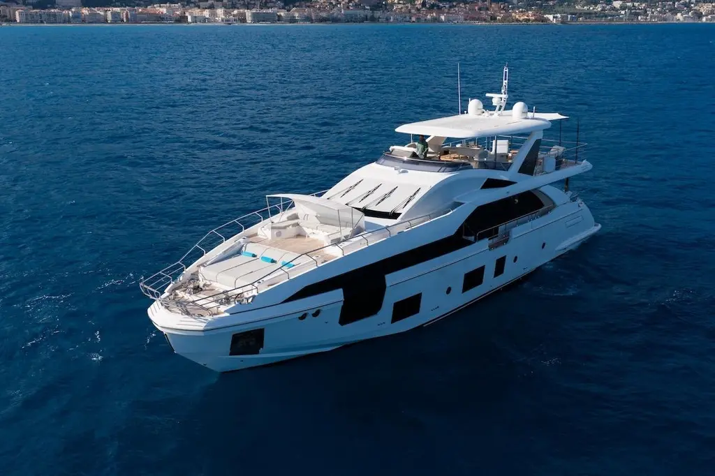 ANA 2018 Azimut Grande 27M Yacht For Sale in Cap-d'Ail ANA 2018 Azimut Grande 27M Yacht For Sale in Cap-d'Ail