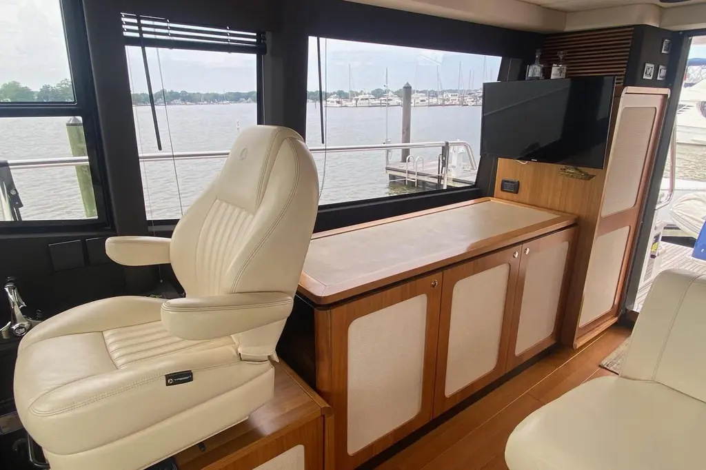 SPARROW 2014 Azimut Magellano 50 Yacht For Sale in Crownsville MD SPARROW 2014 Azimut Magellano 50 Yacht For Sale in Crownsville MD