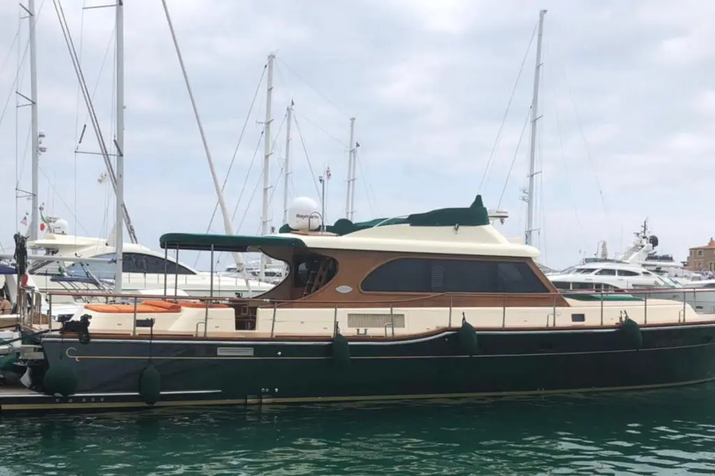 AENARIA 2008 Morgan morgan 70 Yacht For Sale in Olbia IT-SS AENARIA 2008 Morgan morgan 70 Yacht For Sale in Olbia IT-SS