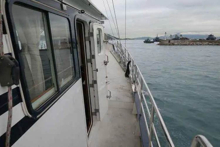 BUMBLE DUCK 2014 Diesel Duck 54 Yacht For Sale in Tanjong Tokong BUMBLE DUCK 2014 Diesel Duck 54 Yacht For Sale in Tanjong Tokong