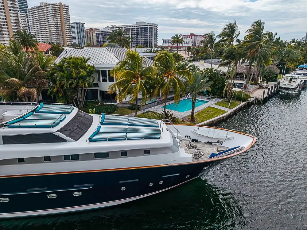 SHALIMAR 1994 Benetti TriDeck Yacht For Sale in Fort Lauderdale FL SHALIMAR 1994 Benetti TriDeck Yacht For Sale in Fort Lauderdale FL