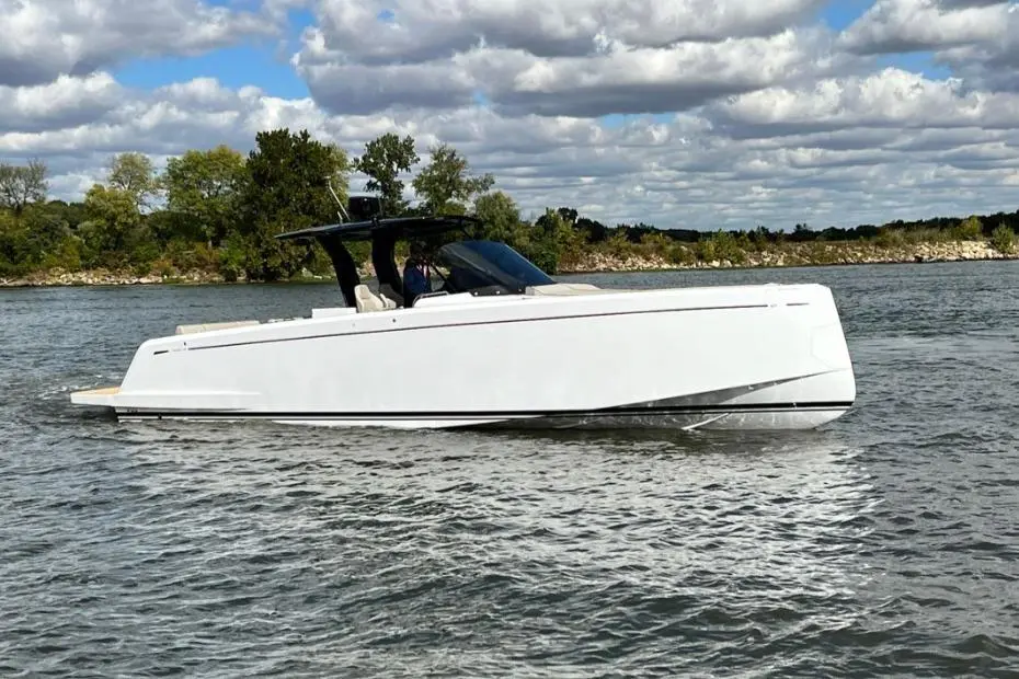 2025 pardo yachts p38 chicago illinois for sale